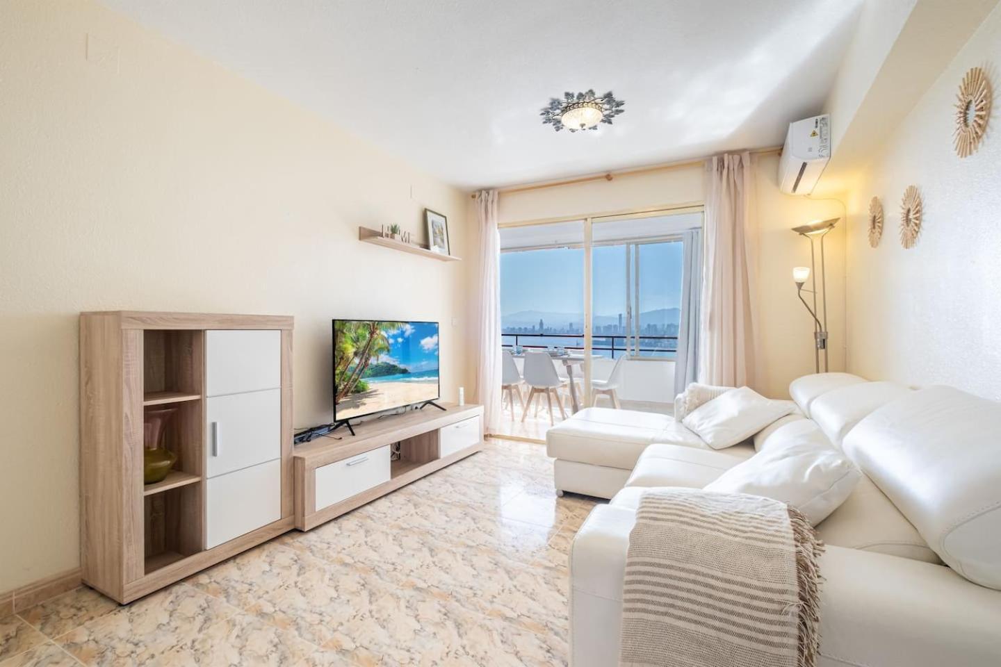 Apartment Magico Paraiso En Alturas Piscina Y Pista De Tenis Benidorm